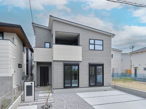 滋賀県 アヤホームの、注文住宅の外観事例