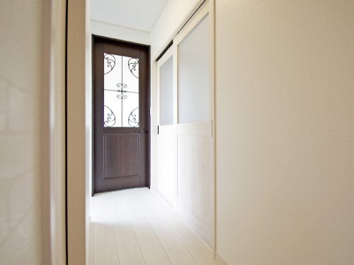 滋賀県 アヤホームの、住みやすい注文住宅の来客動線事例