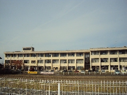 平田小学校