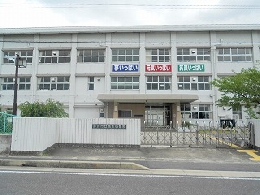 祇王小学校