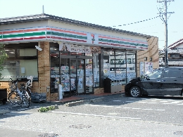 セブンイレブン白鳥町店