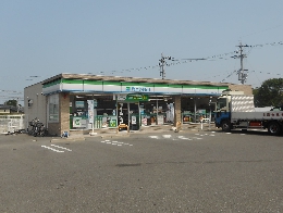 ファミリーマート彦根竹ヶ鼻店