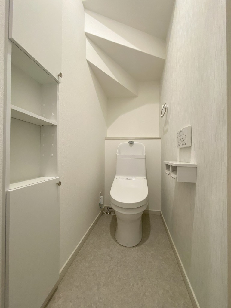 1階 トイレ