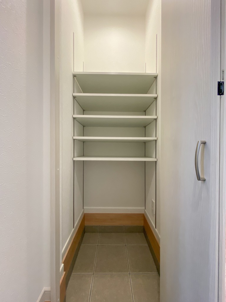 シューズインクローク