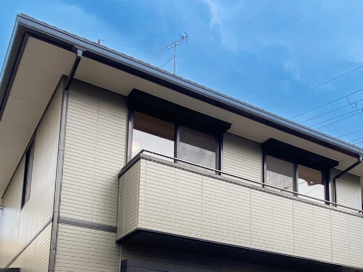 雨樋・破風板・軒天なども塗装