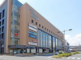 フェリエ南草津・市立南草津図書館