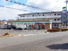 ファミリーマート栗東小柿十丁目店